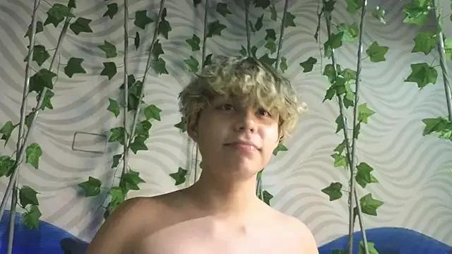 nathan_bell from StripChat