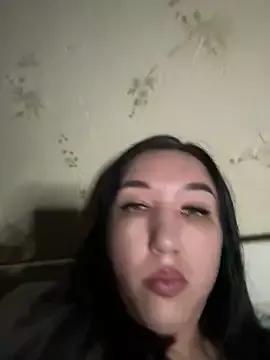 Naughtbaby_2025 on StripChat 
