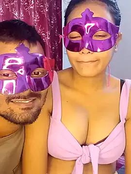 Try sweet camslut New_coupleee new_coupleee from StripChat
