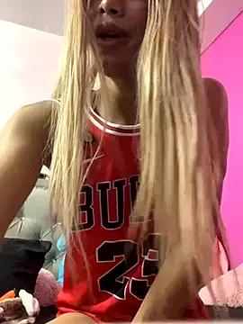 Niccolls_Princess on StripChat