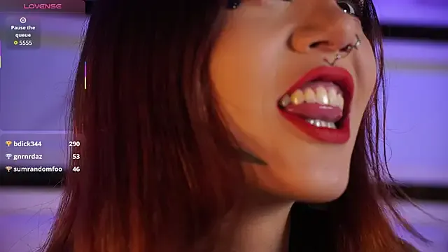 nix_wolf on StripChat