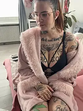 StripChat NyxTattoo is Freechat NyxTattoo — free Boobs (20min)
