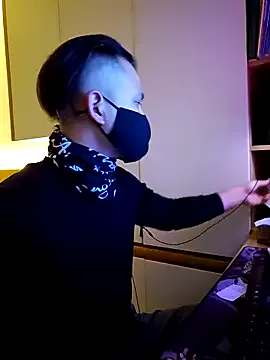 StripChat OnlyHand9x is Freechat OnlyHand9x — Lucky token for Luna Newyear