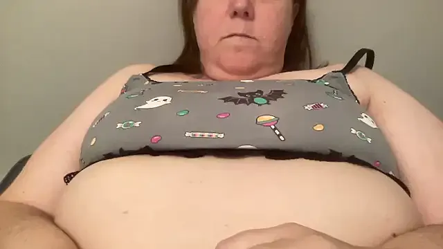 Freechat ParisNova on StripChat