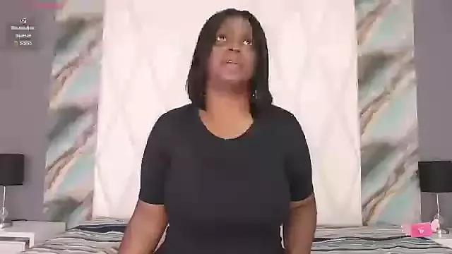 PenelopeBoobss on StripChat 