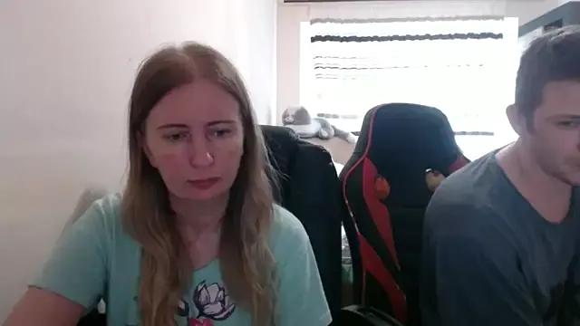 PeterAndJen on StripChat 