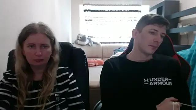 PeterAndJen on StripChat 