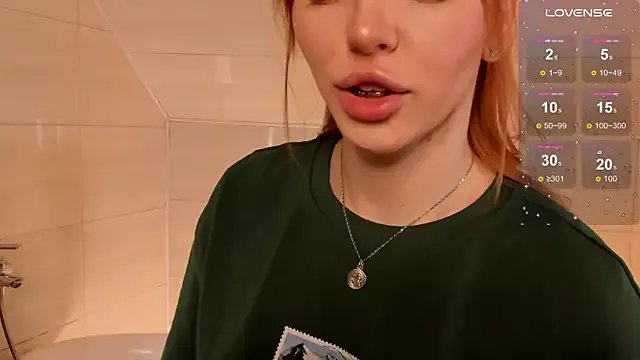 Freechat Phoenix_Margo on StripChat