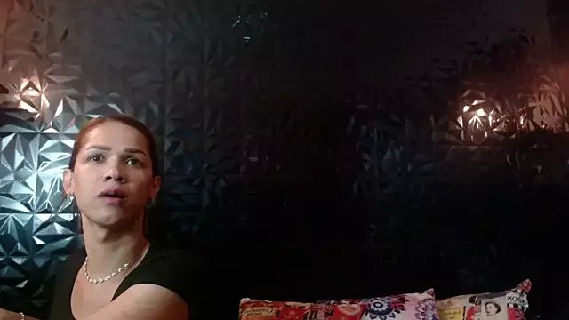 Freechat PINK__LOLA1 on StripChat