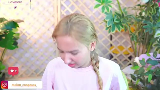 Explore Pinkie_Princes, zie wants to masturbate for you Pinkie_Princes from StripChat
