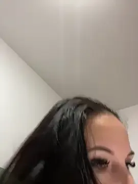 Playful_Amanda — Destroy my ass