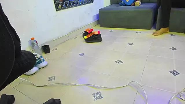 Freechat playsgirlhot on StripChat