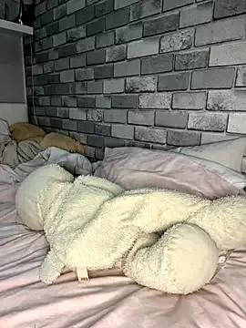 Poppy_frankie from StripChat