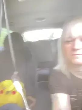 poussichienne on StripChat