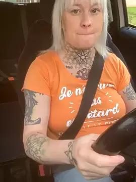 poussichienne on StripChat