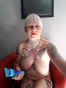 poussichienne on StripChat
