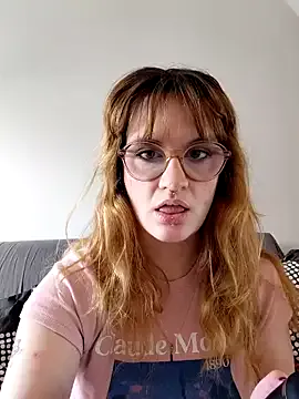 PrincesseMalicia — Fellation gode