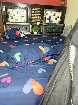 Freechat PRIYA_22 on StripChat