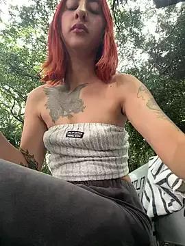 PurpleLinn on StripChat 