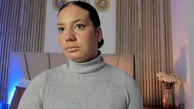 Rachell_Jamess on StripChat