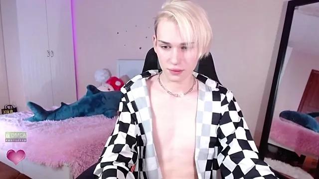 rainbow__salt on StripChat 