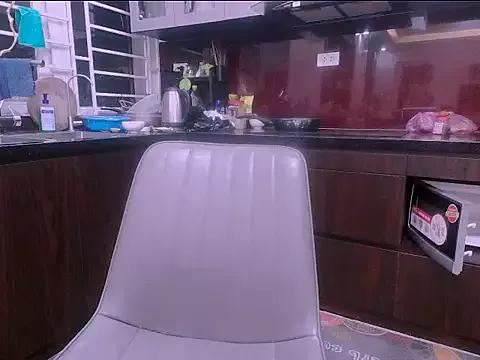 Masturbate to cute performer Ravy_kim ravy_kim from StripChat