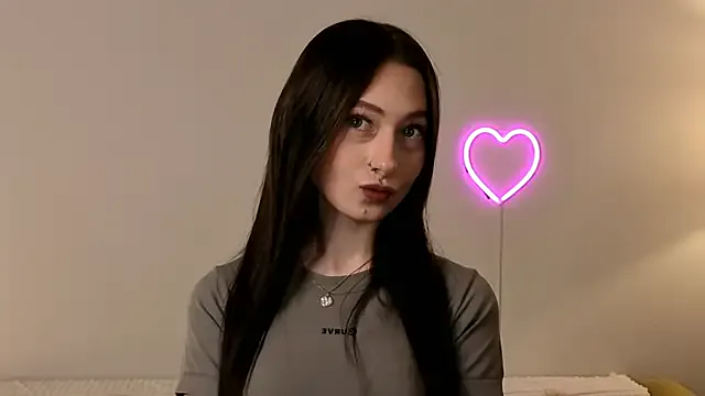 StripChat realmissa is Freechat realmissa — Sexy lick my finger