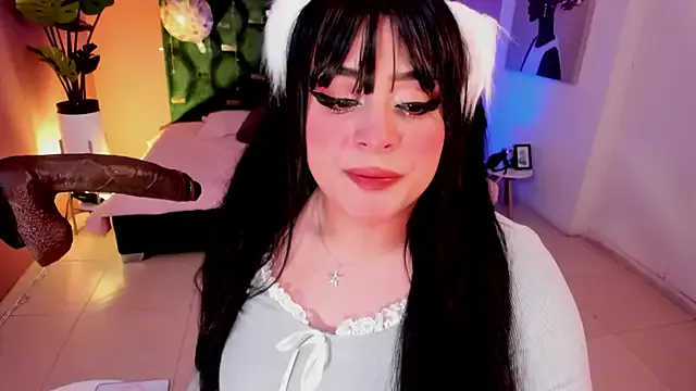 Freechat Red_lady on StripChat