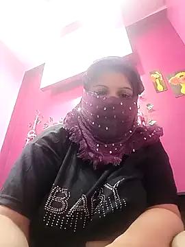 RESHMA_21 on StripChat