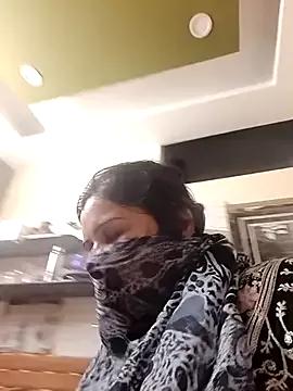 RESHMA_21 on StripChat