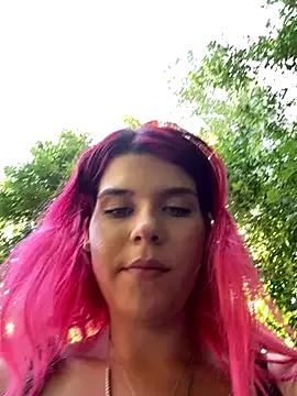 RiriRoseey on StripChat 