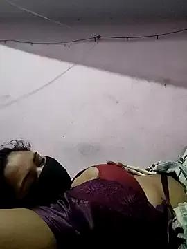 Riya_hot12 on StripChat