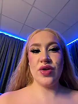 RollDolls from StripChat