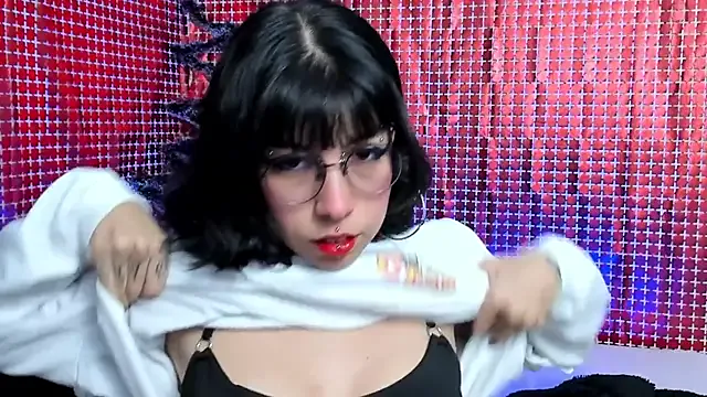 StripChat Rose_72 is Freechat Rose_72 — Take me on a date