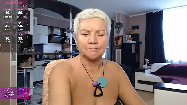 roxana_brooks — want to suck close