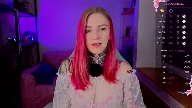 Roxy_____ — Tease with feet