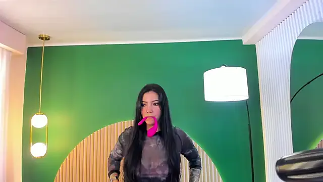 roxy_hell on StripChat