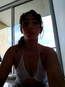 roxyrougee from StripChat
