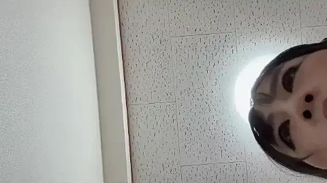 Cute Ruru-ch wants you to fuck her body now Ruru-ch from StripChat