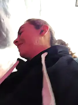 Sairy_ — Oil and plug in My Booty :crazyguy: