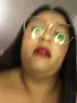 salome_Bri on StripChat