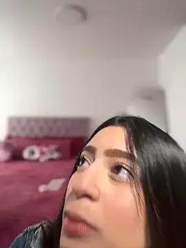 Group Samantha_e2 on StripChat