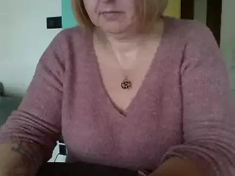 Sandcoq on StripChat