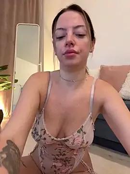 Masturbate to Sandra_Jo, she wants to masturbate for you Sandra_Jo from StripChat