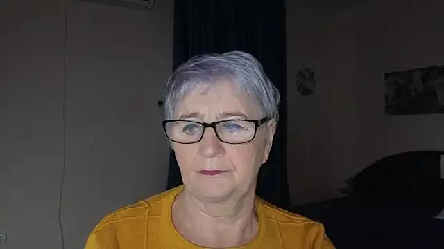 Sandra_Snowflake from StripChat