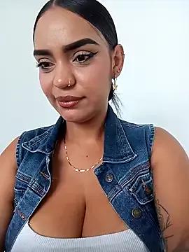 Freechat Sara-77 on StripChat