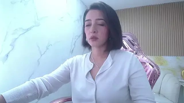 sara_lopez_s on StripChat 