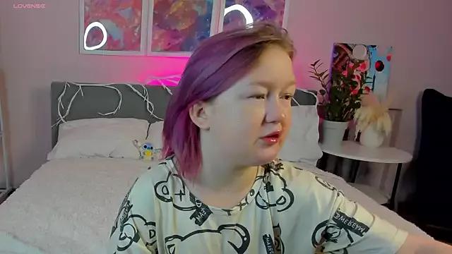 Sara_Robinson on StripChat 