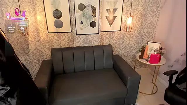 Freechat Saraakushh on StripChat