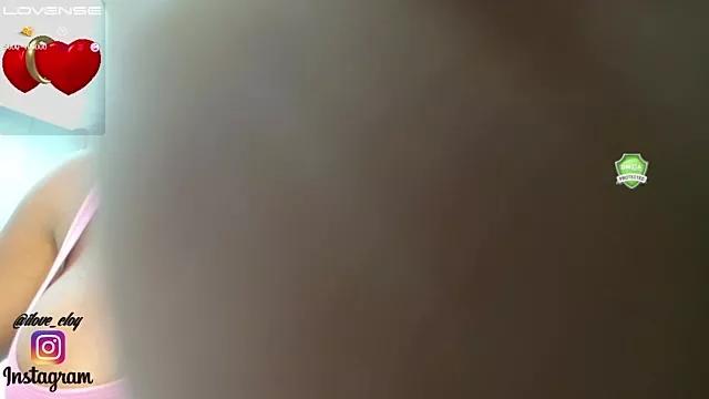 Freechat saridethot on StripChat